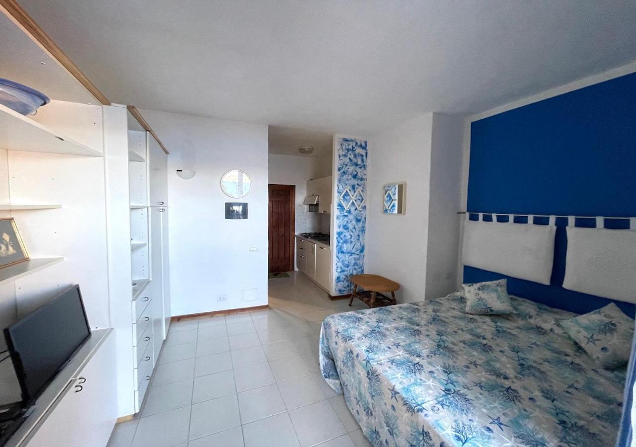 San Teodoro Punta Est Delizioso Monolocale Vista Mare Appartement Buitenkant foto